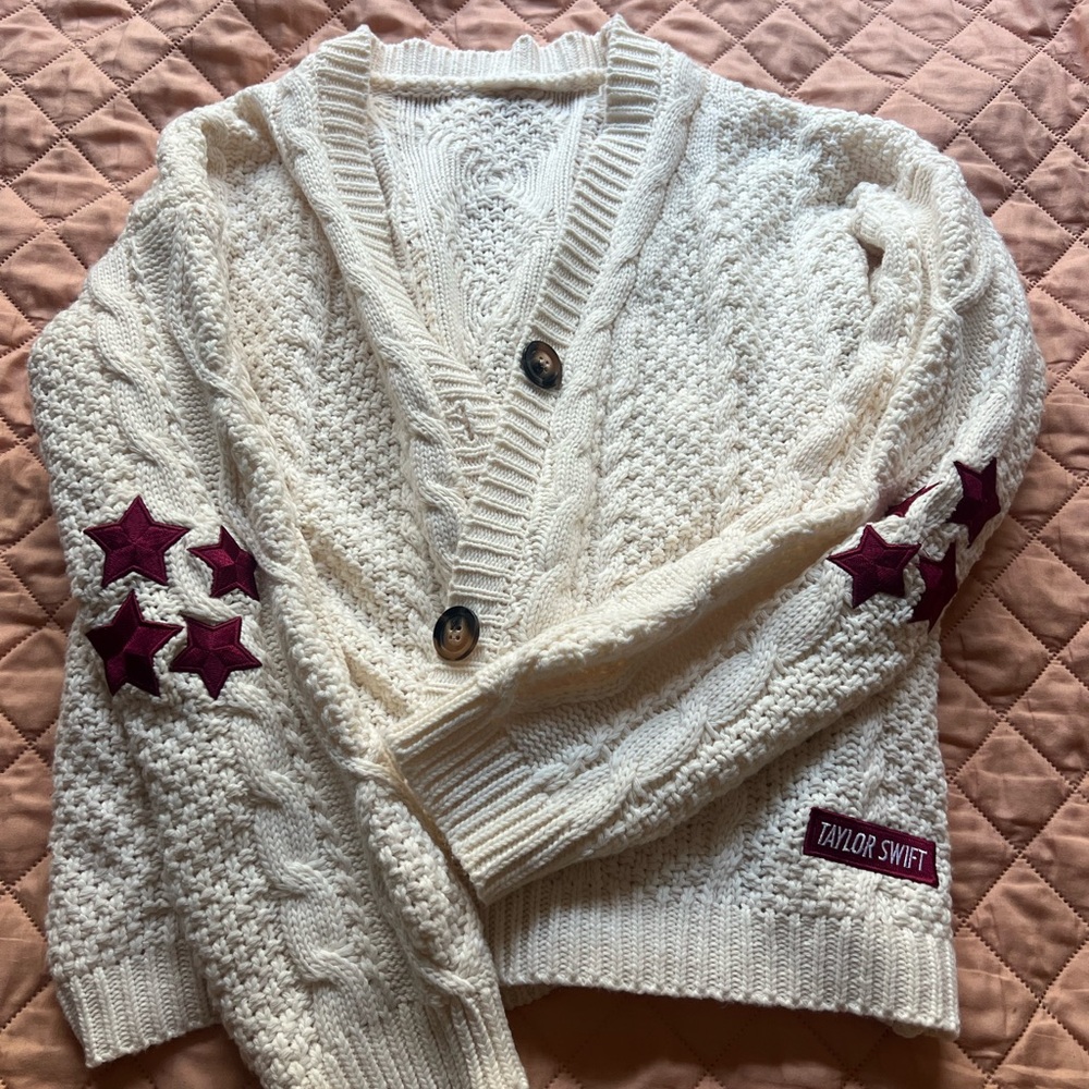 TAYLOR SWIFT RED CARDIGAN ORIGINAL UNUSED MEDIUM